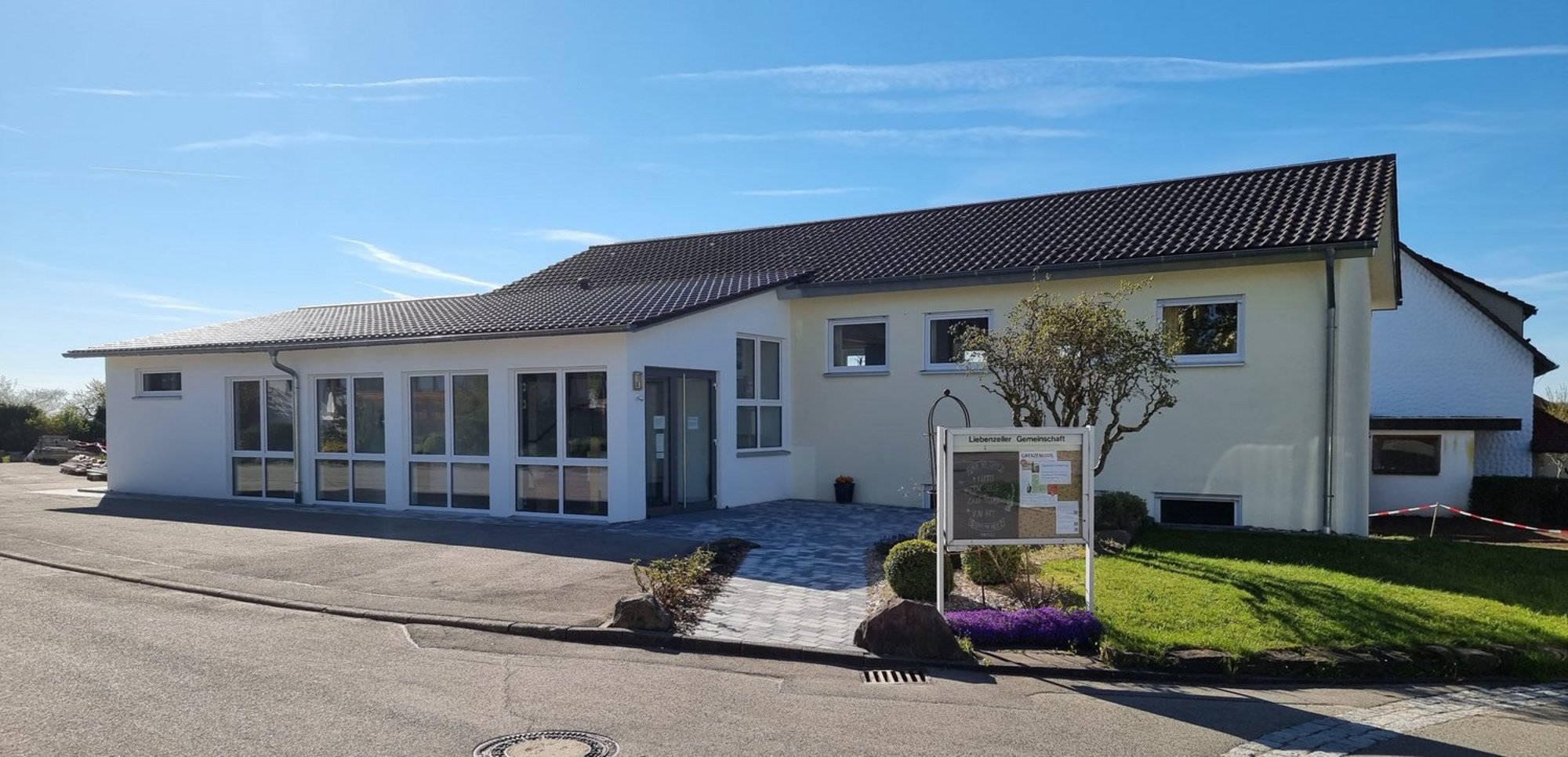 Vorderansicht des Gemeinschaftshaus Breitenberg